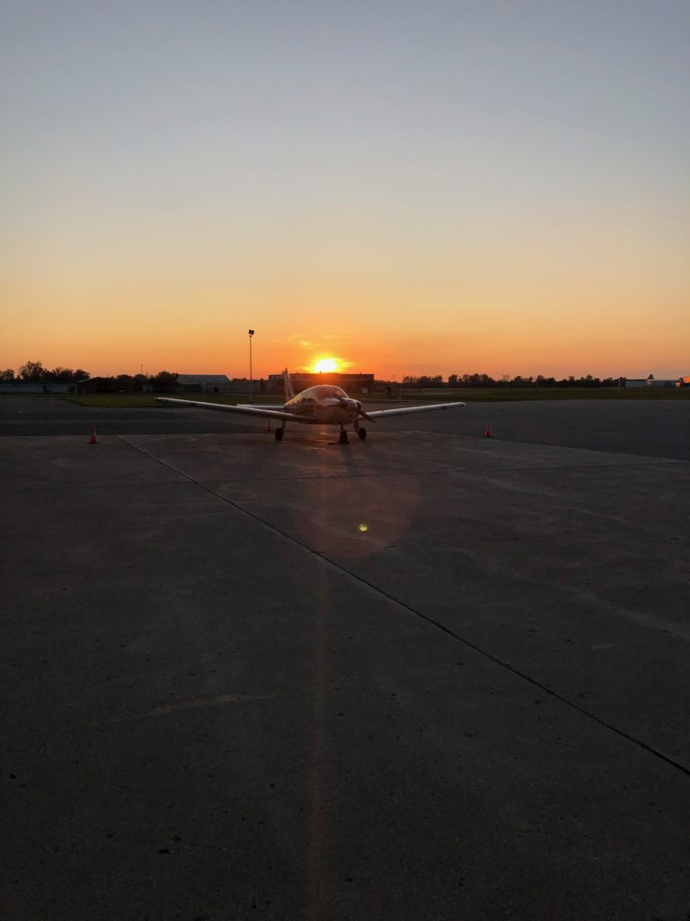 N6917D Piper Archer at sunset